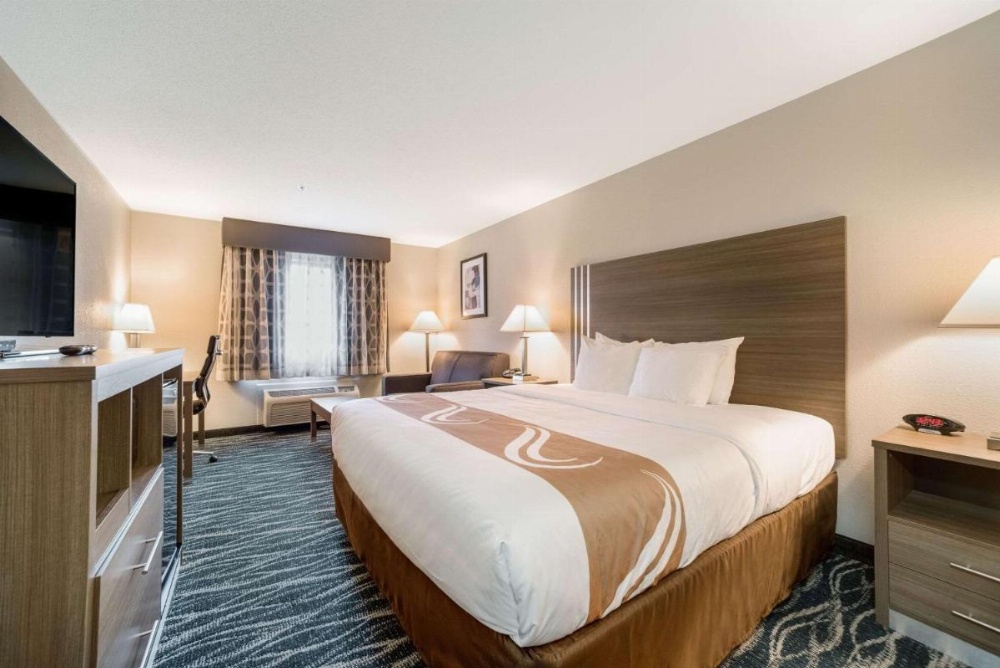 Quality Inn Effingham Image 14