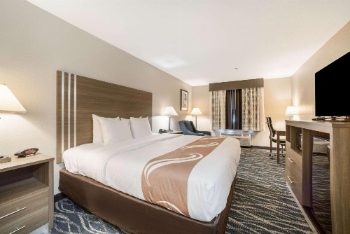 Quality Inn Effingham image 15