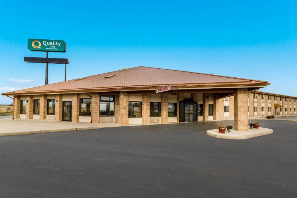 Quality Inn Effingham Image 24