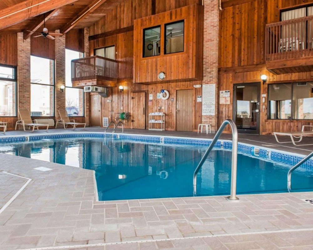 Quality Inn Effingham Image 32