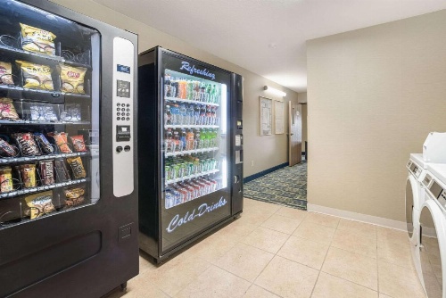 Quality Inn Effingham image 36